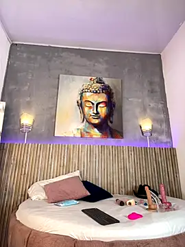 Saracooper   online show from 19, 10, 2025