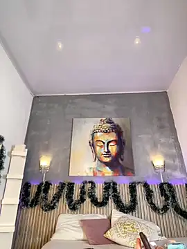 Saracooper   online show from 29, 11, 2025