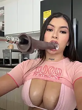 Skyy Angel online show from 22, 12, 2025