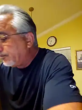 FlirtyOneForU online show from 17, 1, 2026