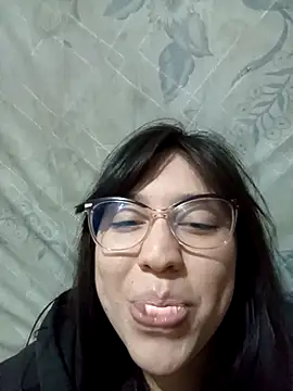 lareinalareinadelanal online show from 14, 11, 2025