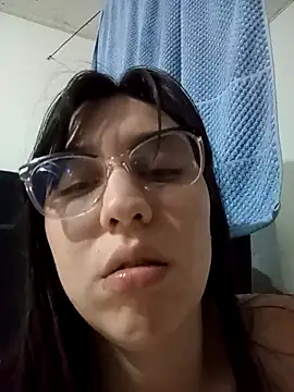 lareinalareinadelanal online show from 11, 11, 2025