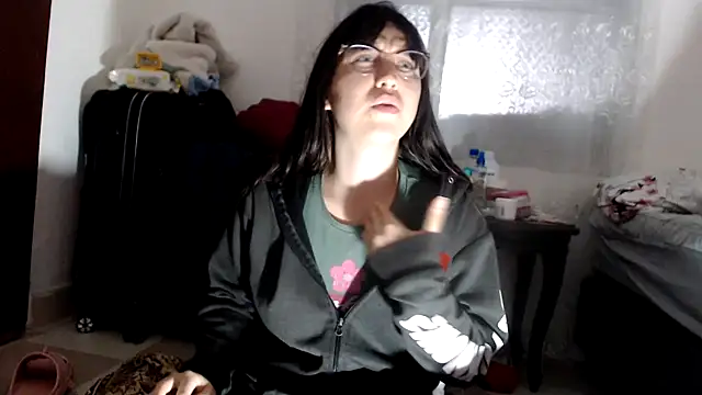 lareinalareinadelanal online show from 23, 9, 2025