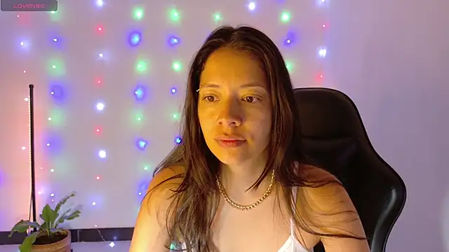 Snapshot of Sarasavage chatting on 10, 1, 2026 Sarasavage online show from 10, 1, 2026