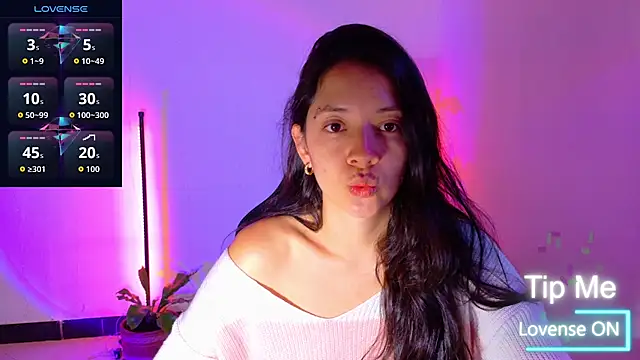 Sarasavage online show from 19, 5, 2026