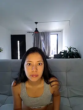 Sarasavage online show from 9, 4, 2026