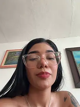 Snapshot of ElaRose_12 chatting on 23, 6, 2026 ElaRose 12 online show from 23, 6, 2026