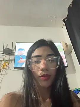 ElaRose 12 online show from 7, 4, 2026