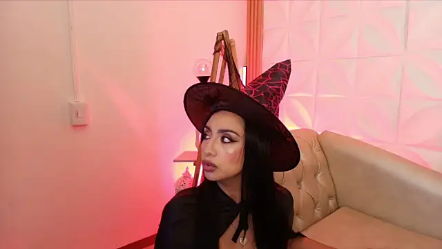 ana riveros online show from 13, 10, 2025