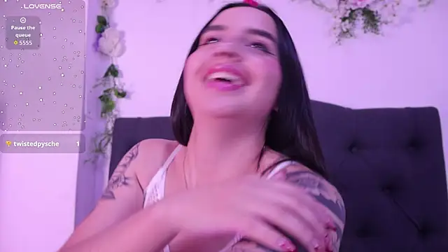 kaylee lee online show from 15, 6, 2026