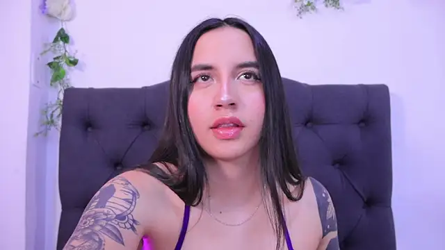 kaylee lee online show from 25, 5, 2026