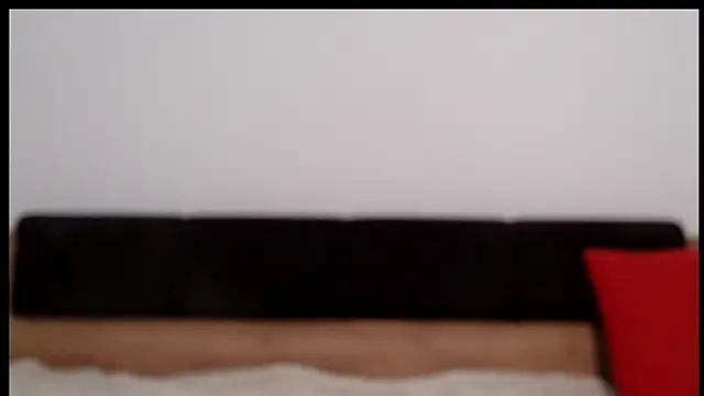 Gina Tingles online show from 4, 12, 2025