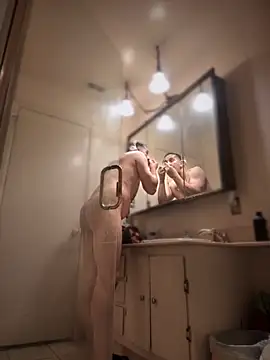 Snapshot of himNIGuys chatting on 30, 9, 2025 himNIGuys online show from 30, 9, 2025