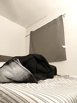 Snapshot of himNIGuys chatting on 14, 2, 2026 himNIGuys online show from 14, 2, 2026