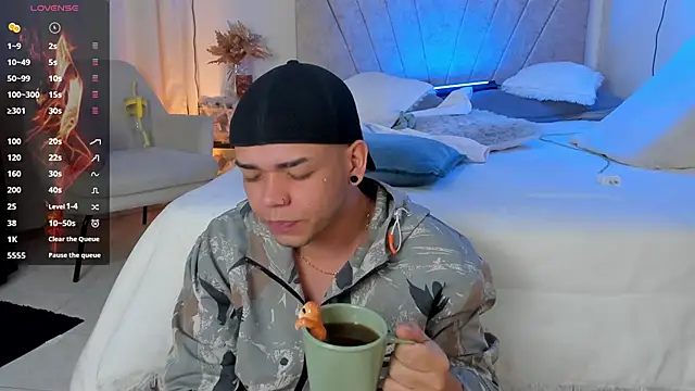 jhosepMoreno online show from 11, 10, 2025