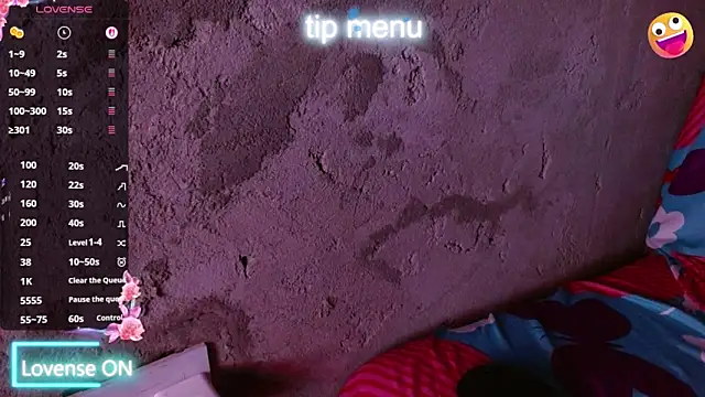 naomi powel online show from 15, 4, 2026