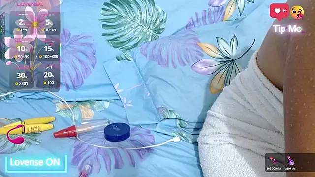 naomi powel online show from 21, 10, 2025