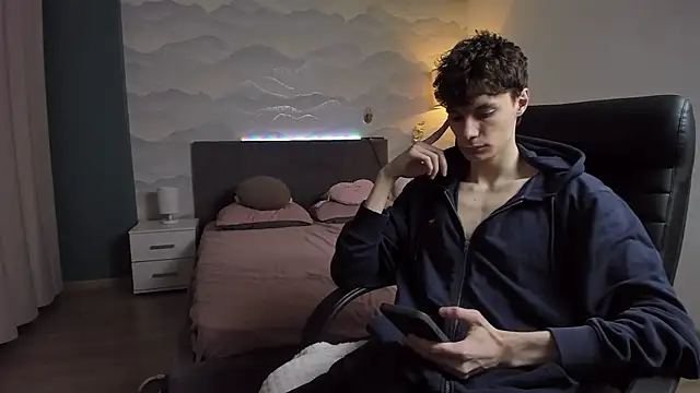 Edvard Blare online show from 2, 11, 2025