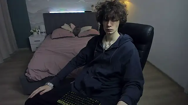 Edvard Blare online show from 3, 10, 2025