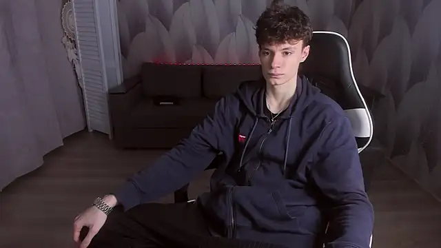 Edvard Blare online show from 18, 10, 2025