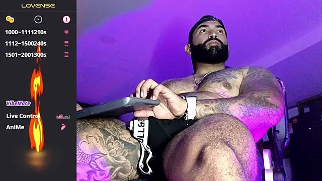 Max-prada online show from 15, 5, 2026