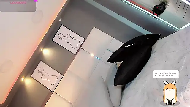 LiaFernandaa online show from 9, 4, 2026