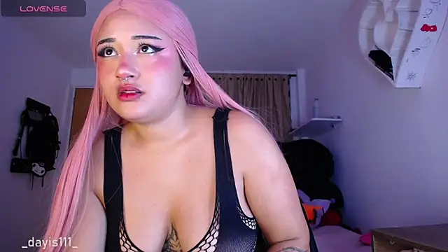 dayis sweet online show from 4, 3, 2026