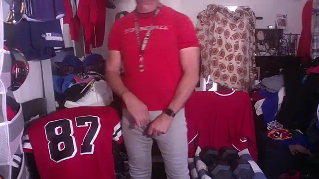 DILFJockDad87 online show from 11, 4, 2026