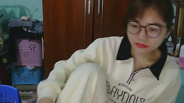 Uhem112 online show from 15, 12, 2025