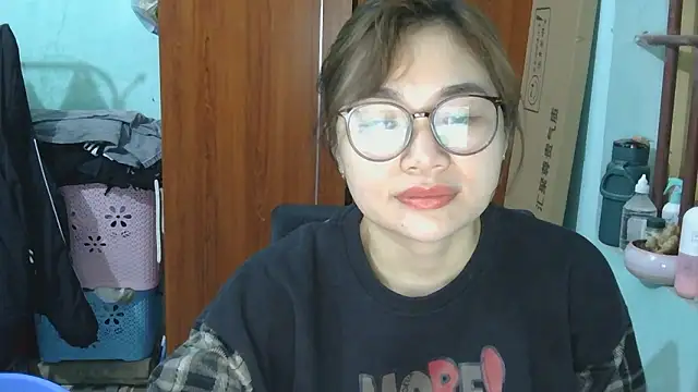 Uhem112 online show from 19, 12, 2025