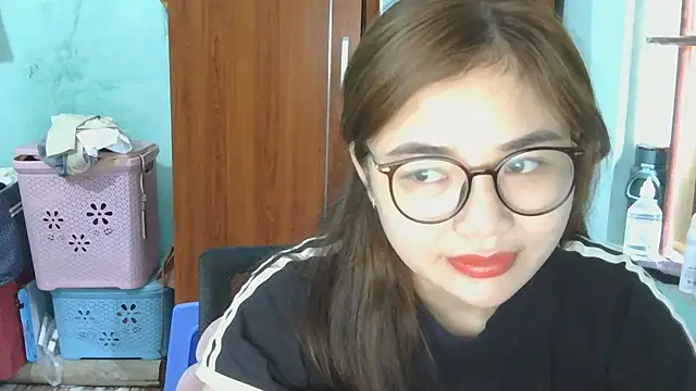 Uhem112 online show from 15, 10, 2025