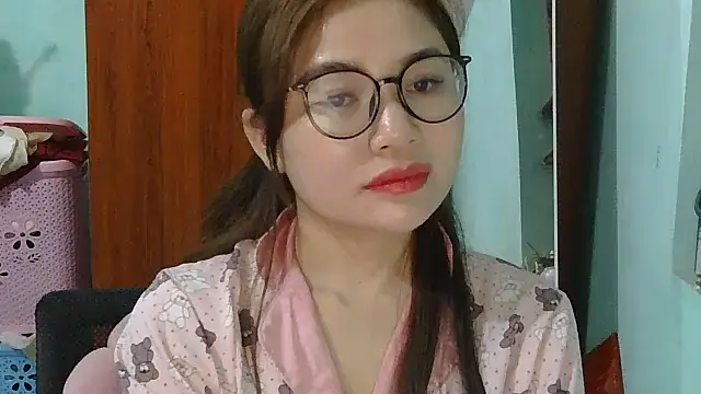 Uhem112 online show from 29, 10, 2025