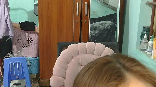 Uhem112 online show from 24, 10, 2025