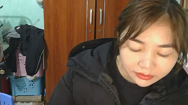 Uhem112 online show from 19, 12, 2025