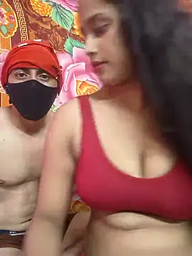 Seducing couple online show from 14, 9, 2025