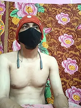 Seducing couple online show from 16, 6, 2026