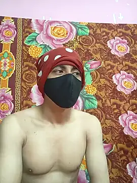 Seducing couple online show from 28, 11, 2025