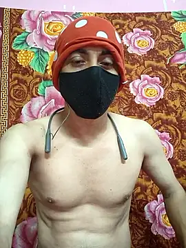 Seducing couple online show from 14, 6, 2026