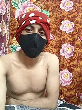 Seducing couple online show from 13, 10, 2025