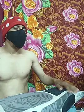 Snapshot of Seducing_couple chatting on 18, 2, 2026 Seducing couple online show from 18, 2, 2026