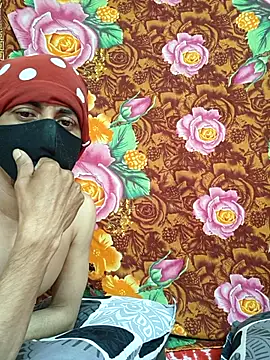 Seducing couple online show from 17, 1, 2026