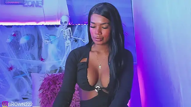  naomibrown  online show from 8, 10, 2025