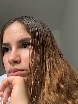 MiiluRosse online show from 14, 11, 2025