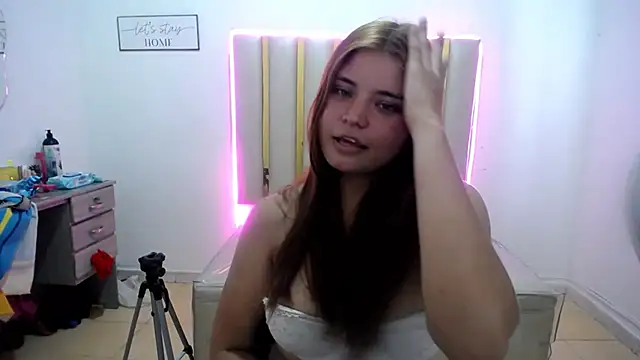 keilicita tonny 18 online show from 22, 9, 2025