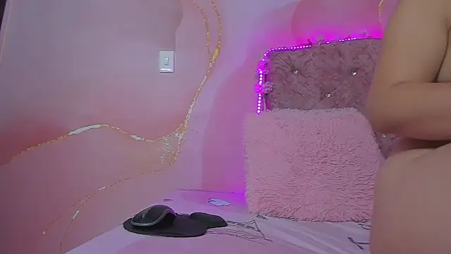 violet taylor  online show from 9, 1, 2026