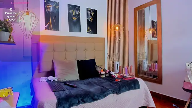  samanthaa foxx online show from 18, 11, 2025