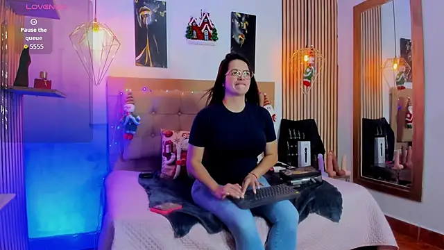  samanthaa foxx online show from 21, 12, 2025