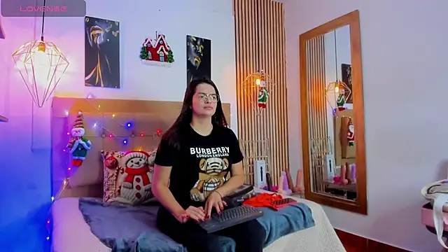  samanthaa foxx online show from 2, 12, 2025