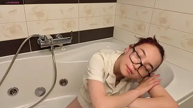 OdetteBiddy online show from 14, 9, 2025