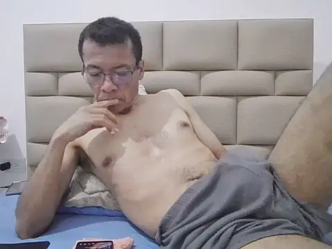 skinnylatino51 online show from 16, 11, 2025